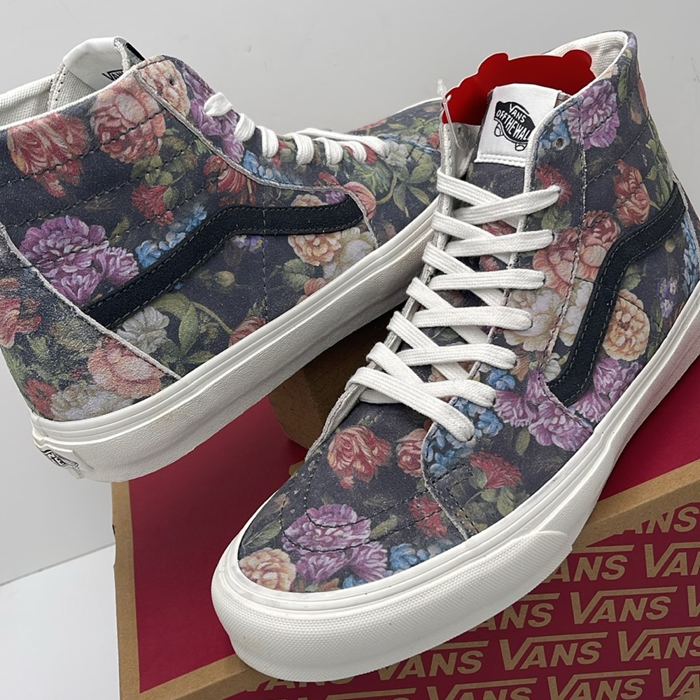 Vans Men’s Moody Floral Sk8-Hi Tapered Sneakers Grey/White
VN0A7Q621XM - Picture 10 of 16